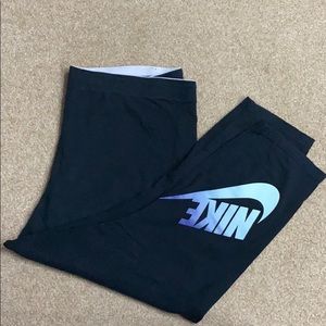 Nike Capri Leggings